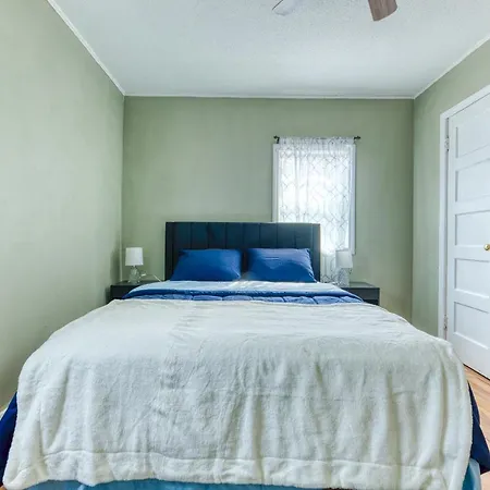 Humble Home With Free Breakfast Offered If Requested! Chicopee Exterior photo