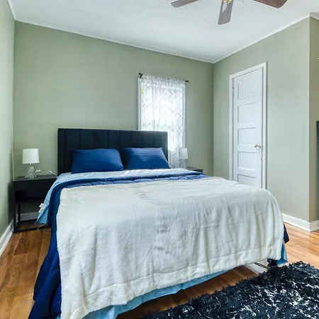 Humble Home With Free Breakfast Offered If Requested! Chicopee Exterior photo