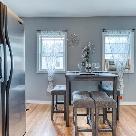 Humble Home With Free Breakfast Offered If Requested! Chicopee Exterior photo
