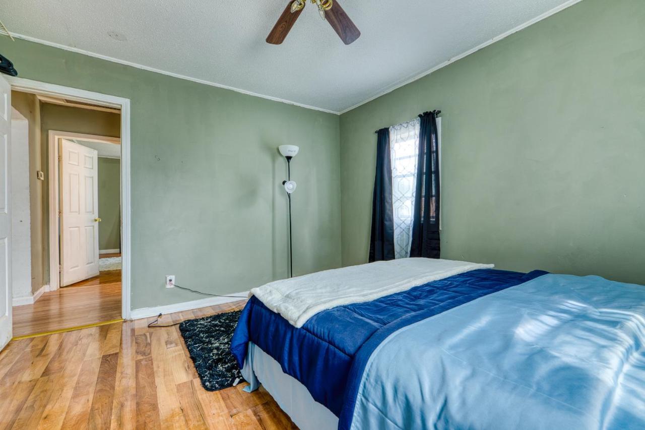 Apartment Humble With Free Breakfast Offered If Requested!